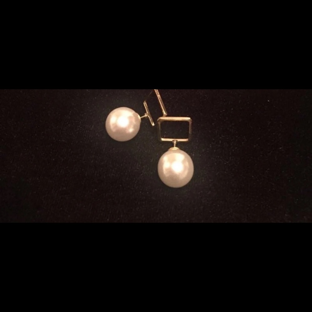 Pearl earrings